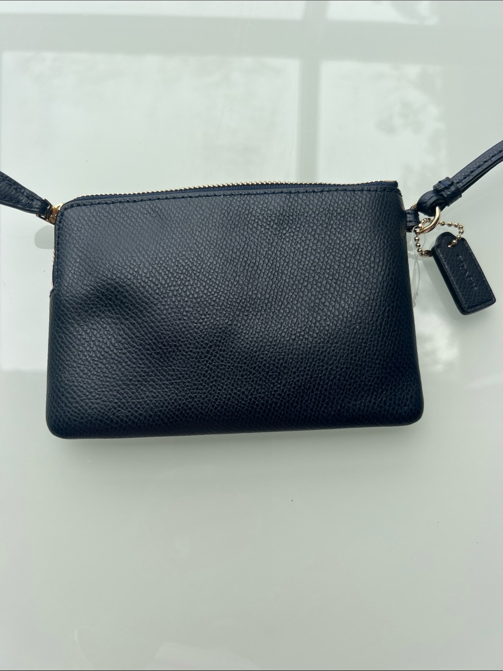 Coach “NWT”Black Pebbled Leather Wristlet with Gold Logo - Picture 4 of 5